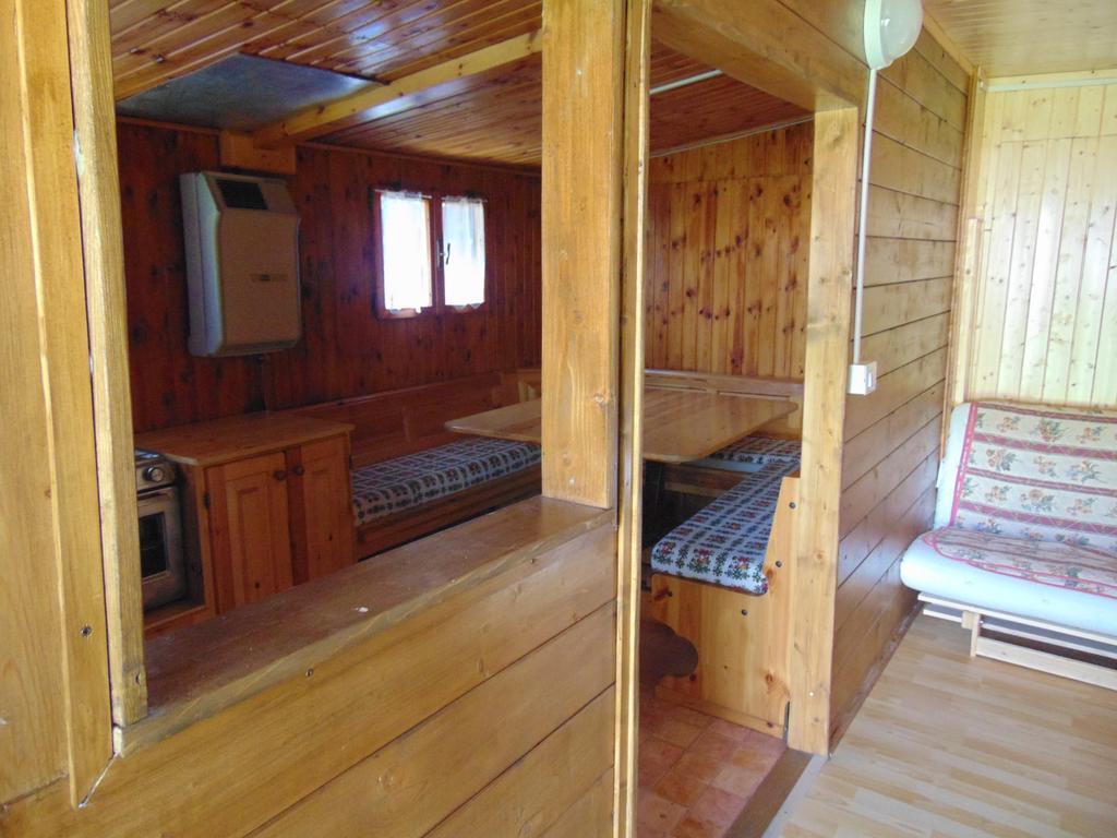 Campeggio Branchetto Bosco Chiesanuova Ngoại thất bức ảnh